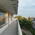 Frankfurt View - アパート オーバーウルゼル